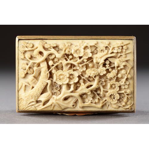 A Chinese Canton Ivory Box